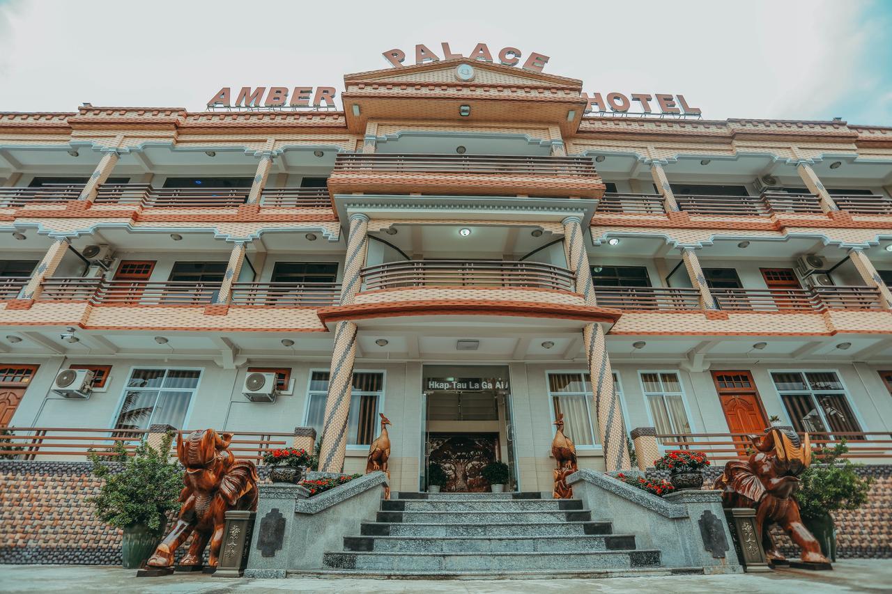 Hotel Amber Palace 3*