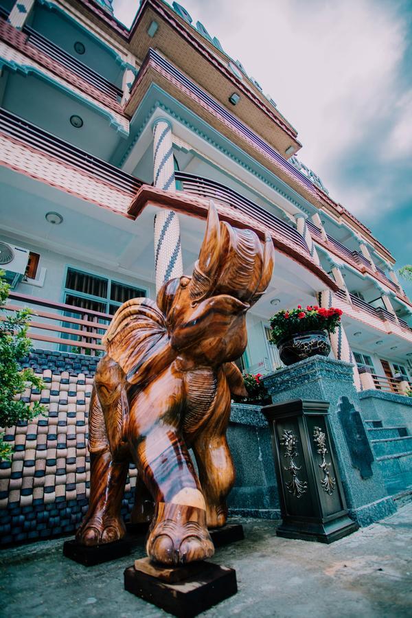 Hotel Amber Palace 3*